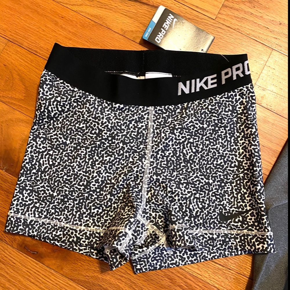 Nike Pro shorts animal print size small